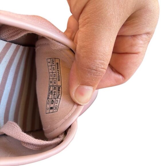 Vionic Brinley Pink Sneaker Suede Lace Up Size 9 Heel Cushion Water Resistant - Picture 8 of 8